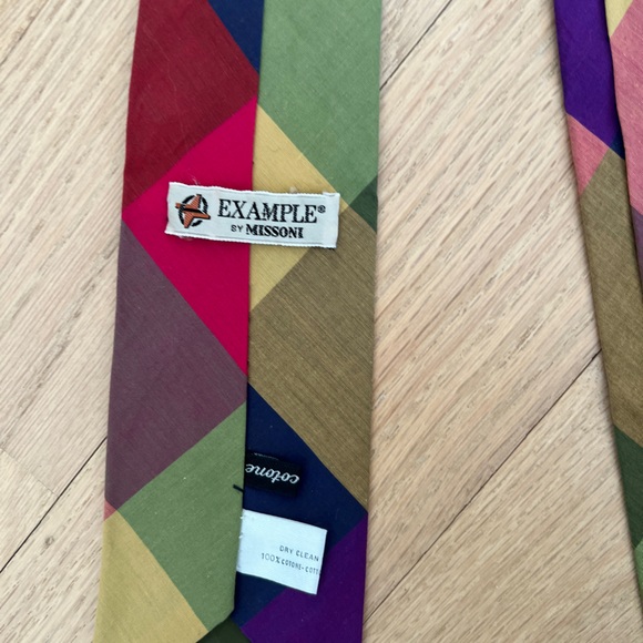 Colorful Geometric Pattern Tie - Picture 2 of 4